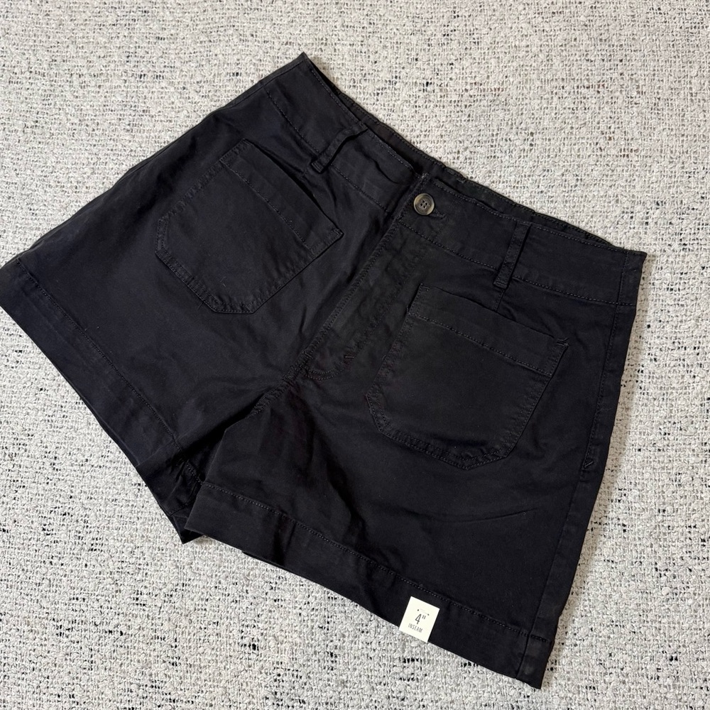 a.n.a Women's Black Cargo Shorts 10